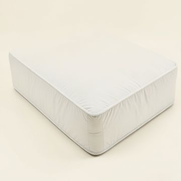 Hypoallergenic Mattress Cover (synthetic illustration; no displayed measurements)
