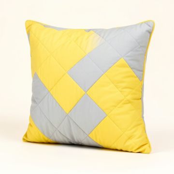 Cou Quilted Square Pillow Cover & Insert (synthetic illustration; no displayed measurements)