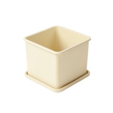 Wren Bend Empty Planter - Ivory (synthetic illustration; no displayed measurements)