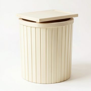 Vale Crest Closed Garden Compost Bin - Cream (synthetic illustration; no displayed measurements)