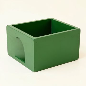 Heath Edge Empty Furniture-Style Litter Enclosure - Green (synthetic illustration; no displayed measurements)