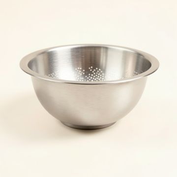 Cuisinox Stainless Steel Colander (synthetic illustration; no displayed measurements)