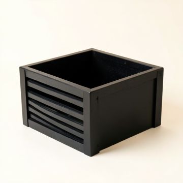 Lake Crossing Empty Furniture-Style Litter Enclosure - Black (synthetic illustration; no displayed measurements)