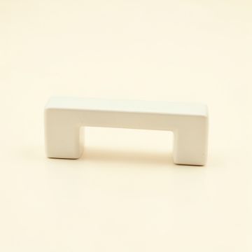 Willow Canyon Cabinet Handle Without Packaging - White (synthetic illustration; no displayed measurements)
