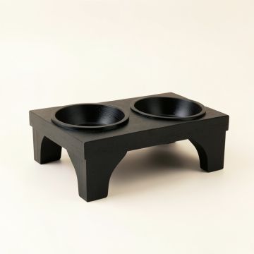 Willow Bluff Pet Feeding Stand With Two Plain Empty Bowls - Black (synthetic illustration; no displayed measurements)