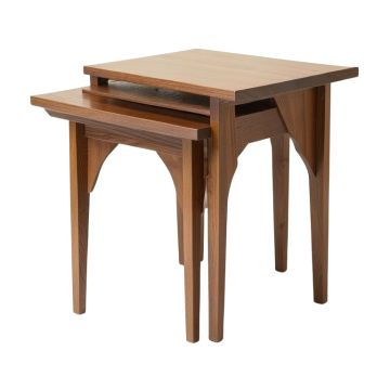 3 Legs 2 Nesting Tables