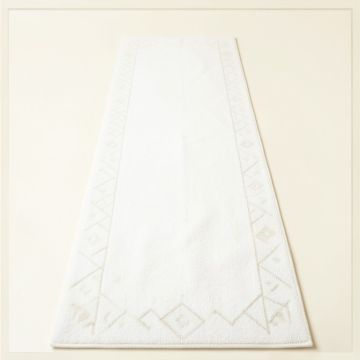 Dawn Bend Narrow Runner Rug - White (synthetic illustration; no displayed measurements)