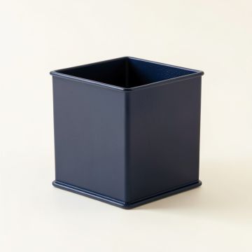 Hill Bend Empty Planter - Navy (synthetic illustration; no displayed measurements)
