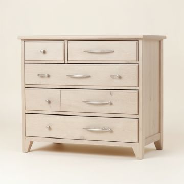Larissa 7 Drawer Dresser (synthetic illustration; no displayed measurements)