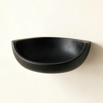 Alder Bridge Wall-Mounted Cat Perch - Black (synthetic illustration; no displayed measurements)