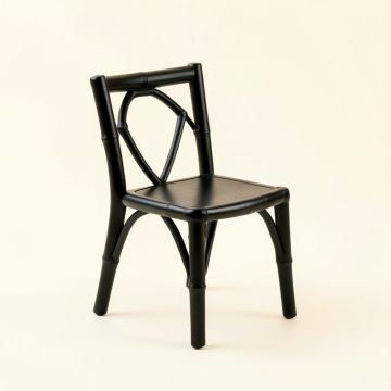 Aspen Bluff Small Chair - Black (synthetic illustration; no displayed measurements)