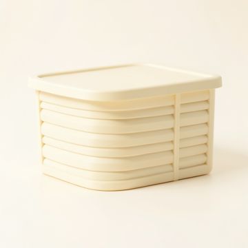 Spruce Crossing Closed Outdoor Storage Box - Ivory (synthetic illustration; no displayed measurements)