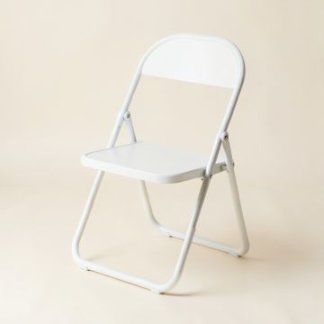 Ridge Crossing Folding Outdoor Chair - White (synthetic illustration; no displayed measurements)