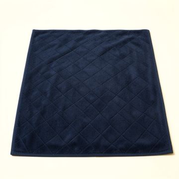 Wren Bridge Bath Mat - Navy (synthetic illustration; no displayed measurements)
