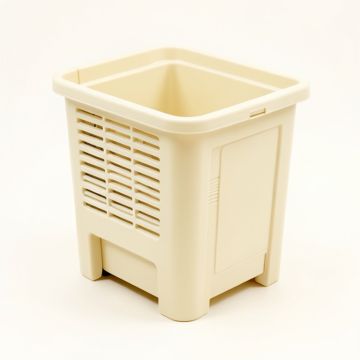 Lake Branch Closed Garden Compost Bin - Cream (synthetic illustration; no displayed measurements)