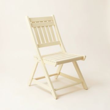 Briar Crossing Folding Outdoor Chair - Cream (synthetic illustration; no displayed measurements)