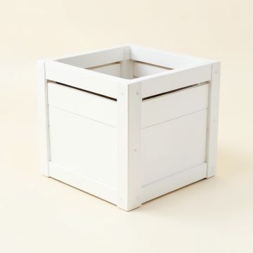Wren Brook Closed Garden Compost Bin - White (synthetic illustration; no displayed measurements)