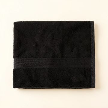 Field Dell Bath Towel - Black (synthetic illustration; no displayed measurements)