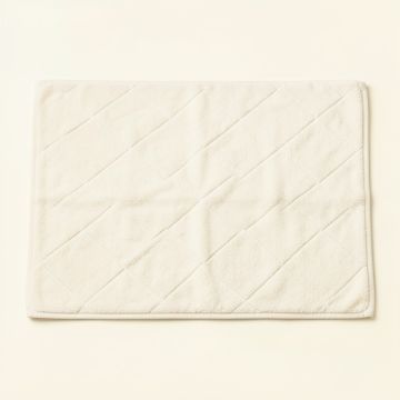 Willow Bridge Bath Mat - Ivory (synthetic illustration; no displayed measurements)