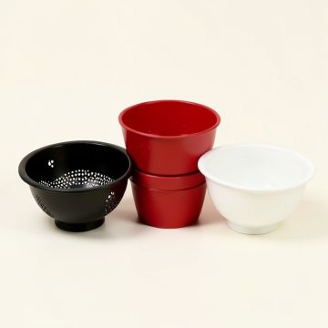 Bene Casa 3 Piece Stainless Steel Strainer Set (synthetic illustration; no displayed measurements)
