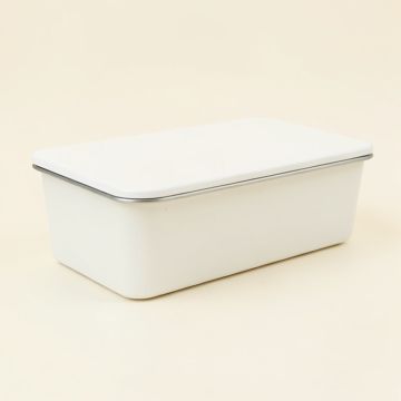 Shelor Oval Bread Box (synthetic illustration; no displayed measurements)