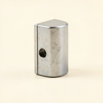 Fiore 3 1/2 '' Center To Center Arch Pull (synthetic illustration; no displayed measurements)