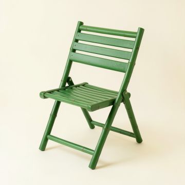 Meadow Crest Folding Outdoor Chair - Green (synthetic illustration; no displayed measurements)