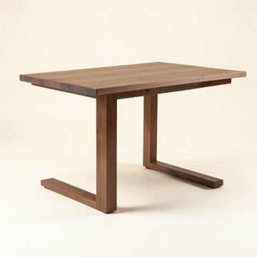 Braylen Dining Table (synthetic illustration; no displayed measurements)