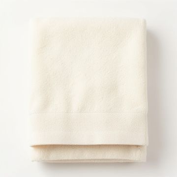 Heath Bluff Bath Towel - Cream (synthetic illustration; no displayed measurements)