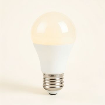 5 Watt ( 40 Watt Equivalent ) (synthetic illustration; no displayed measurements)