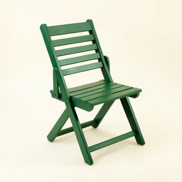 Laurel Canyon Folding Outdoor Chair - Green (synthetic illustration; no displayed measurements)