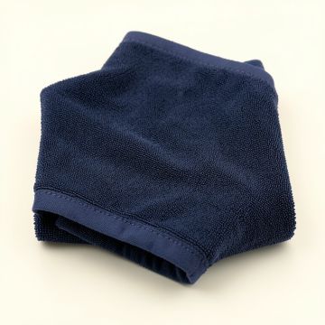 Shore Crest Bath Towel - Navy (synthetic illustration; no displayed measurements)