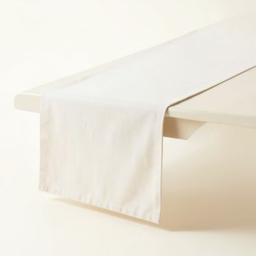 Beck Table Runner (synthetic illustration; no displayed measurements)