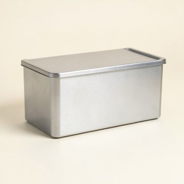 Fetterman Bread Box (synthetic illustration; no displayed measurements)