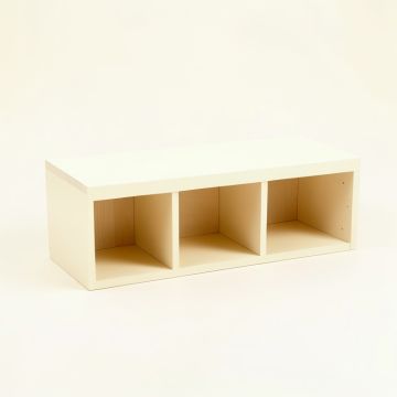 Briar Crossing Shoe Storage Bench - Ivory (synthetic illustration; no displayed measurements)