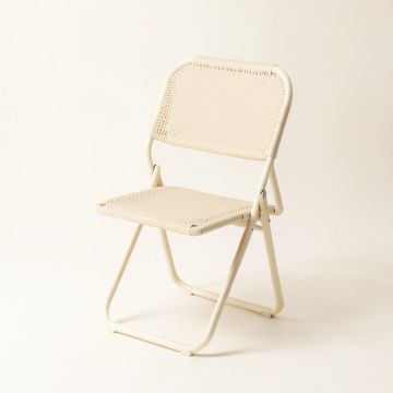 Olive Crossing Folding Outdoor Chair - Ivory (synthetic illustration; no displayed measurements)