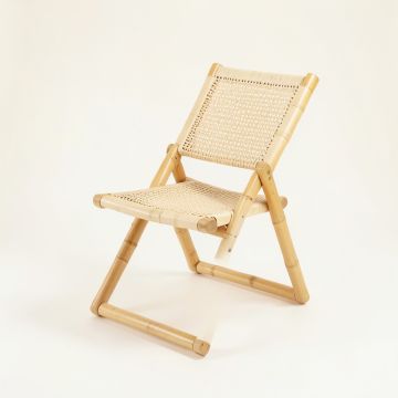 Dawn Dale Folding Outdoor Chair - Ivory (synthetic illustration; no displayed measurements)