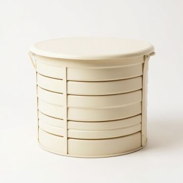 Field Crest Closed Garden Compost Bin - Cream (synthetic illustration; no displayed measurements)