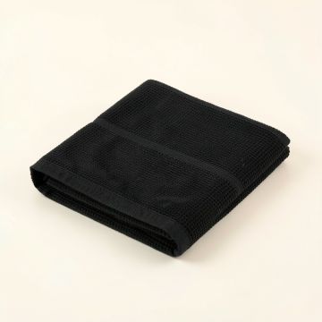 Maple Crest Bath Towel - Black (synthetic illustration; no displayed measurements)
