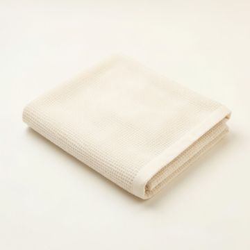 Cliff Bluff Bath Towel - Ivory (synthetic illustration; no displayed measurements)