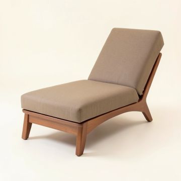 Everly Chaise Lounge (synthetic illustration; no displayed measurements)