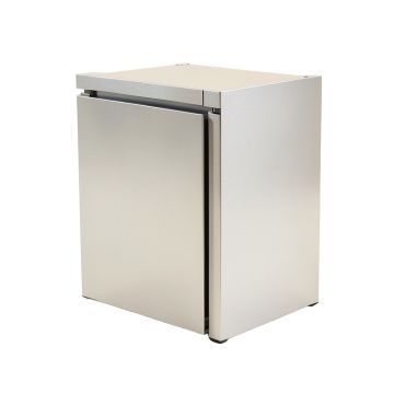 Sanderlin 23 '' Kitchen Pantry