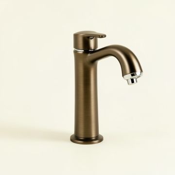 Ashlyn Single Hole Bathroom Faucet With Drain Assembly And Diamond Seal Technology (synthetic illustration; no displayed measurements)