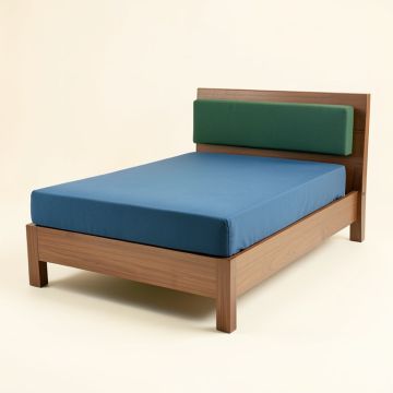 Danbury Daybed (synthetic illustration; no displayed measurements)