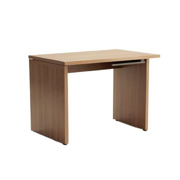 Everardo Desk