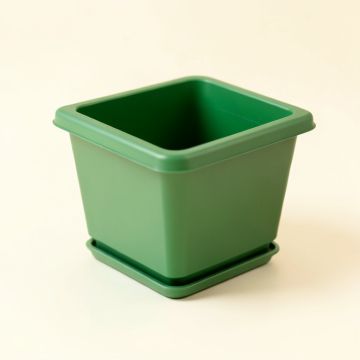 Alder Bluff Empty Planter - Green (synthetic illustration; no displayed measurements)