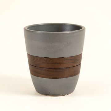 Gerke Ceramic Pot Planter (synthetic illustration; no displayed measurements)