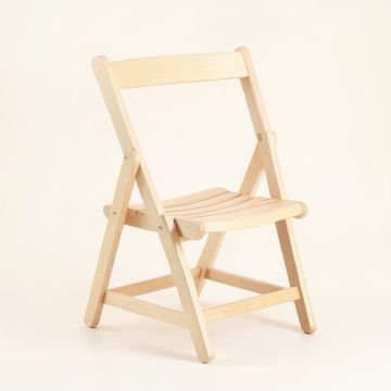 Shore Bluff Folding Outdoor Chair - Ivory (synthetic illustration; no displayed measurements)