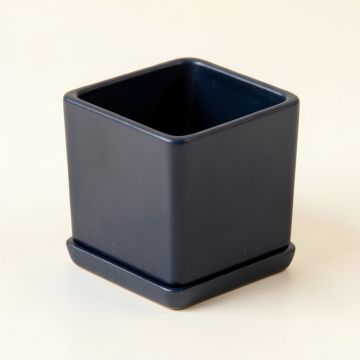 Lake Dale Empty Planter - Navy (synthetic illustration; no displayed measurements)