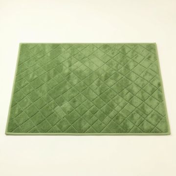 Alder Bluff Bath Mat - Green (synthetic illustration; no displayed measurements)